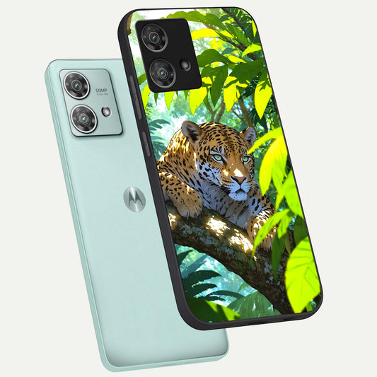Leopard in Jungle phone case For Moto Edge 40 Neo showing premium glass back cover with detailed artwork