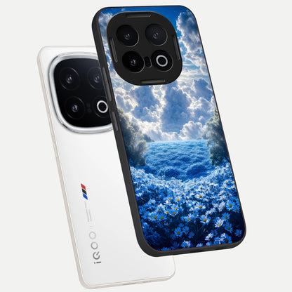  Heavenly Daisy Horizon phone case for iQOO 13 showing premium glass back cover with detailed artwork