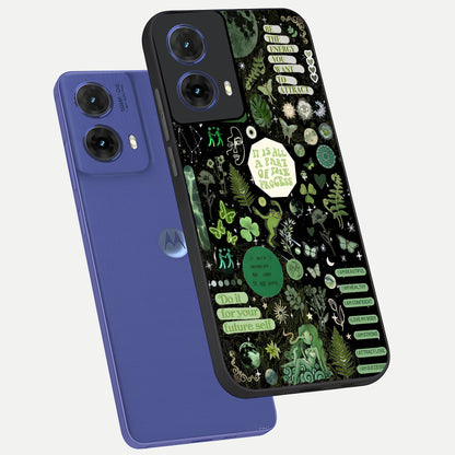  Green Mandala Pattern phone case For Moto G85 showing premium glass back cover with detailed artwork