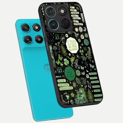  Green Mandala Pattern phone case For Moto G57 Power showing premium glass back cover with detailed artwork
