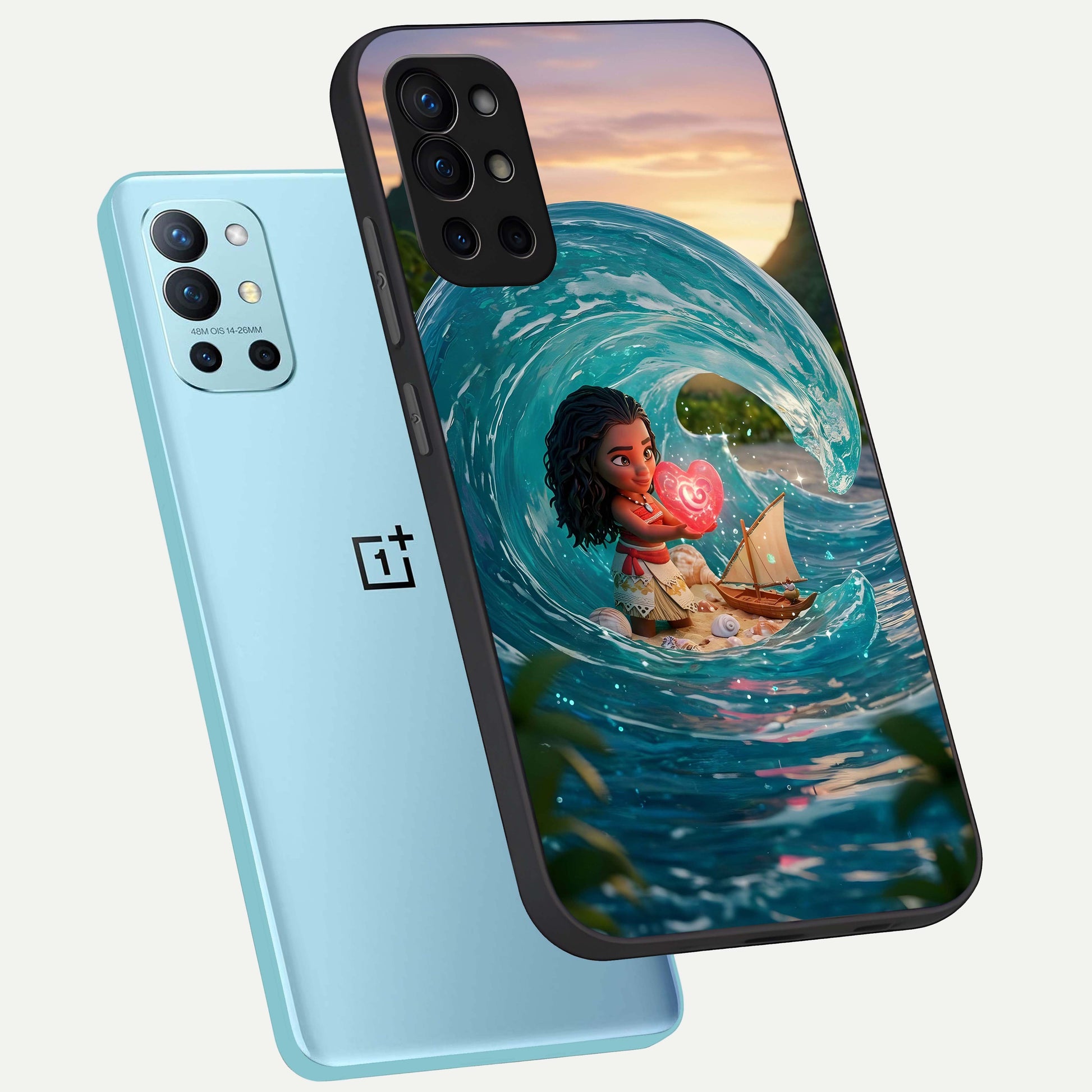 Heart of Ocean Glass Case displayed upright for romantic ocean visibility and premium finish.