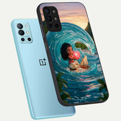 Heart of Ocean Glass Case displayed upright for romantic ocean visibility and premium finish.
