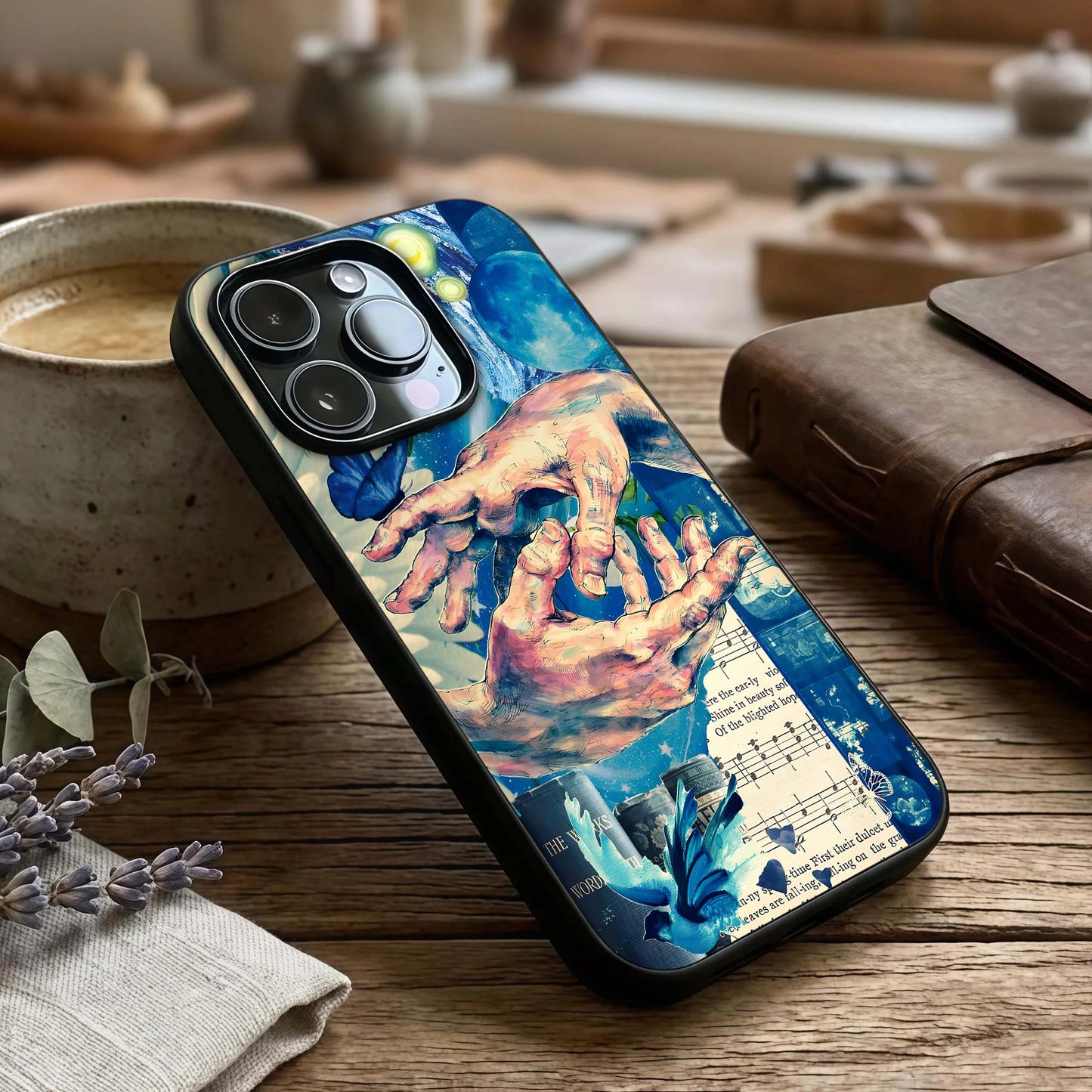 Aesthetic Divider Glass Case captured at a warm angle highlighting sharp contrasts, gloss, and edge clarity.