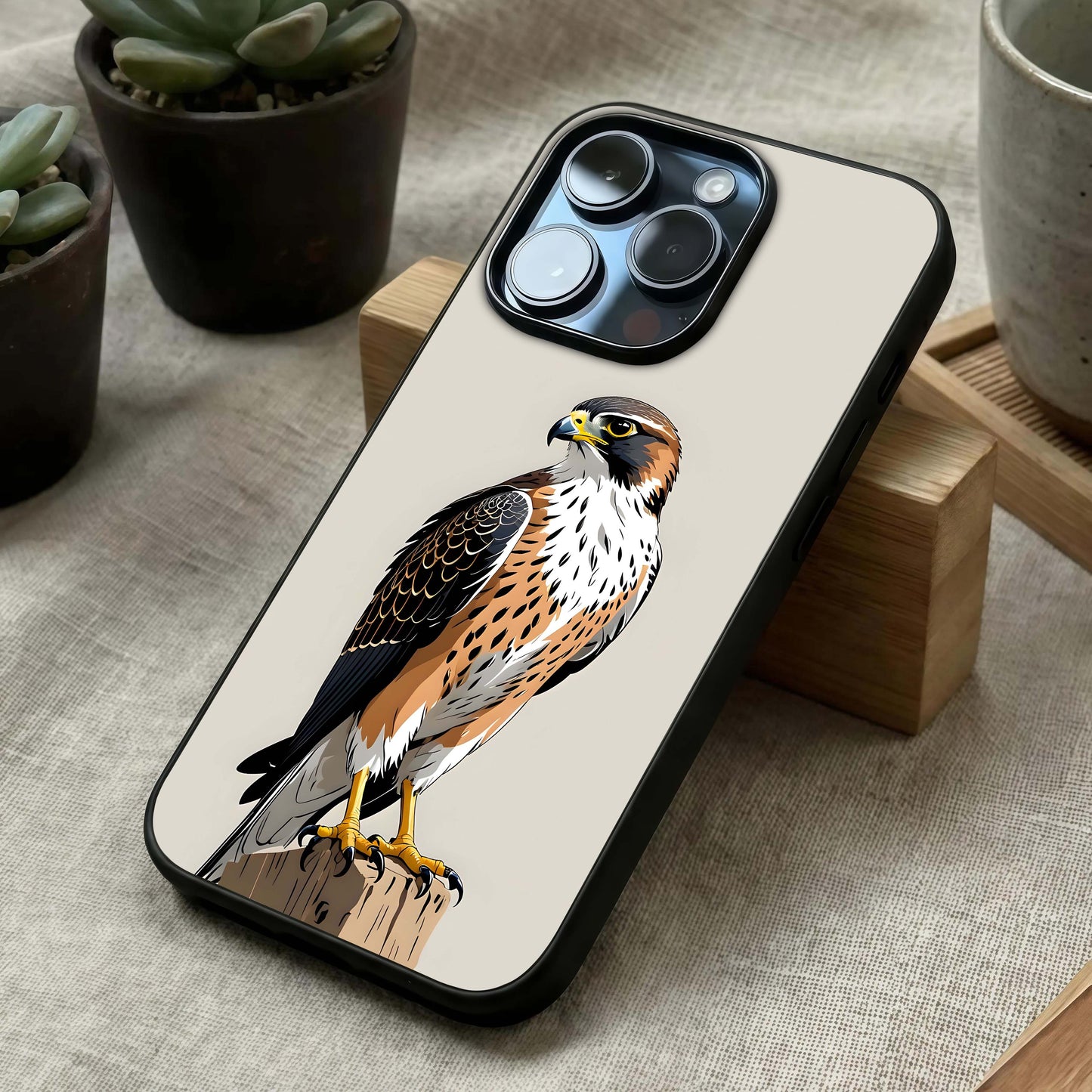 Clever Eagle Glass Case laid diagonally highlighting bold contours and HD glass shine.