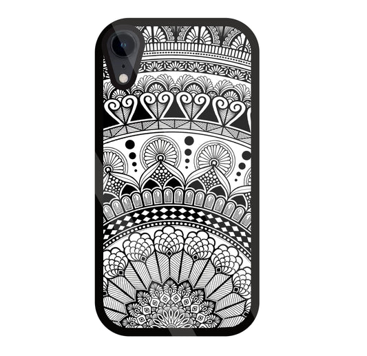 Mandala Pattern Black And White Glass Case For Apple iPhone Xr