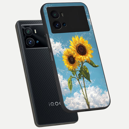  Sunlit Daisy Glow phone case For iQOO 9 Pro showing premium glass back cover with detailed artwork