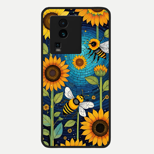 Bees And Sunflowers Glass Case For iQOO Neo 7 Pro back cover – full design glossy printed glass finish