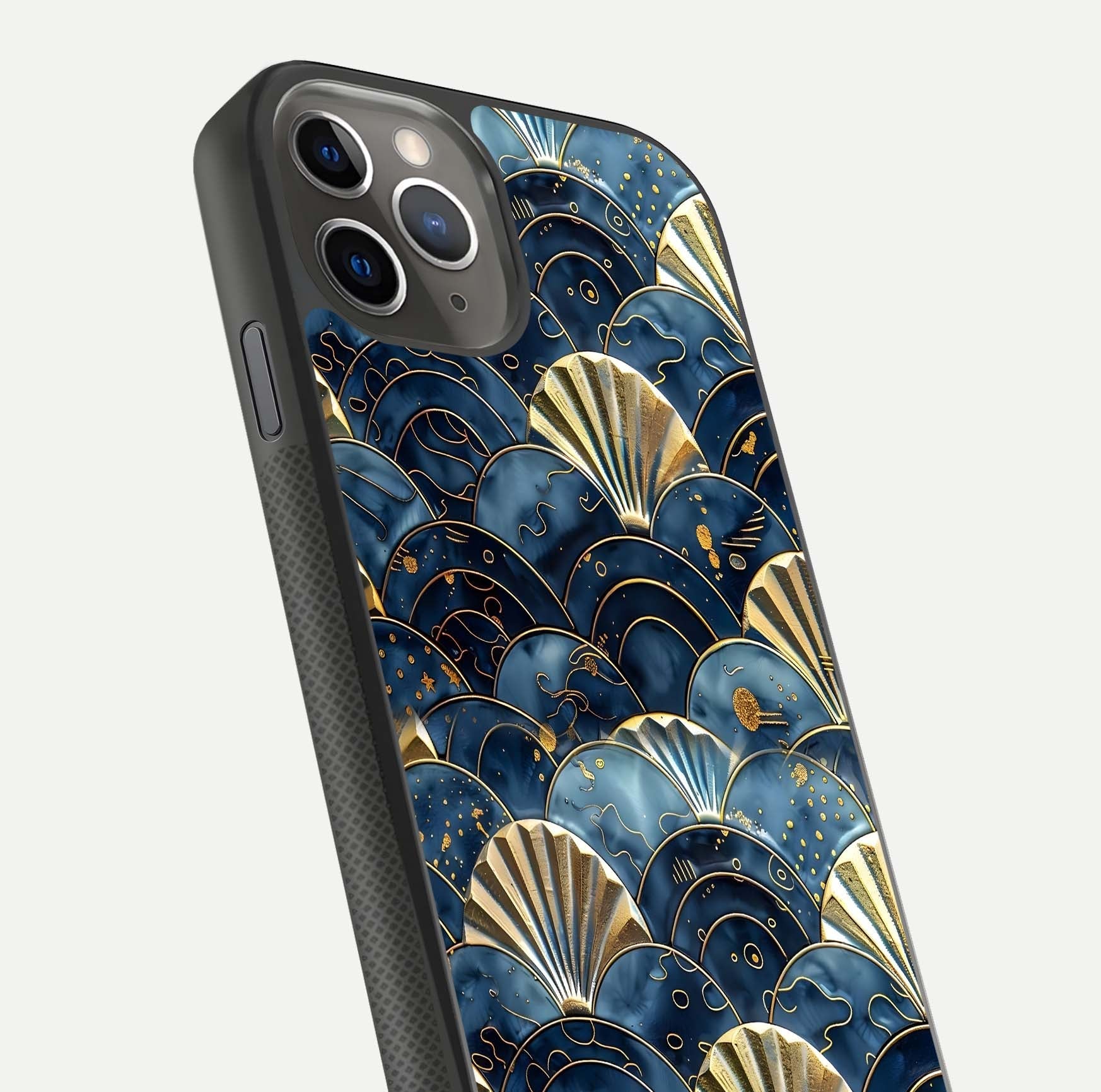 Golden Wave Luxe Glass Case for iPhone 11 Pro Max side-angle image showing reflection clarity and polished finish