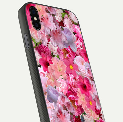 Bloom Crush Fantasy Glass Case for iPhone Xs Max close-up image showing color gradient and petal detailing