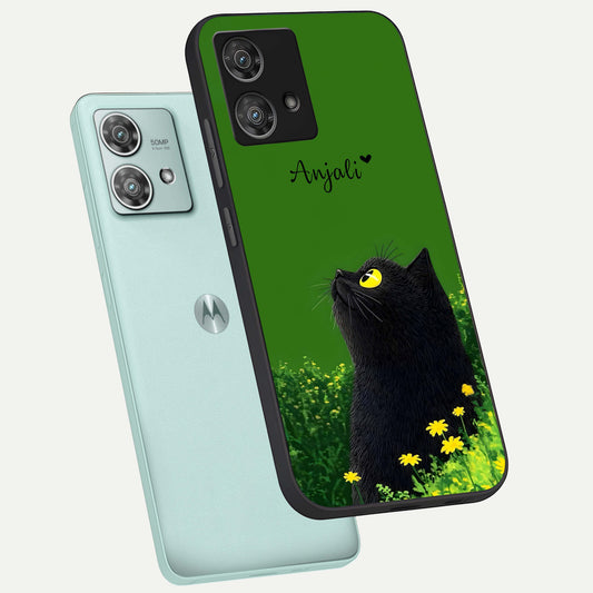  Emerald Cat Custom Name phone case For Moto Edge 40 Neo showing premium glass back cover with detailed artwork
