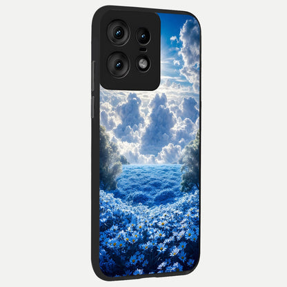  Heavenly Daisy Horizon back cover For Moto Edge50 Pro slim fit glass case with vibrant aesthetic design