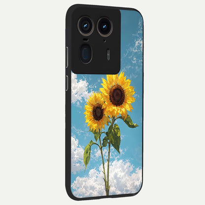  Sunlit Daisy Glow back cover For Moto Edge 50 Ultra slim fit glass case with vibrant aesthetic design